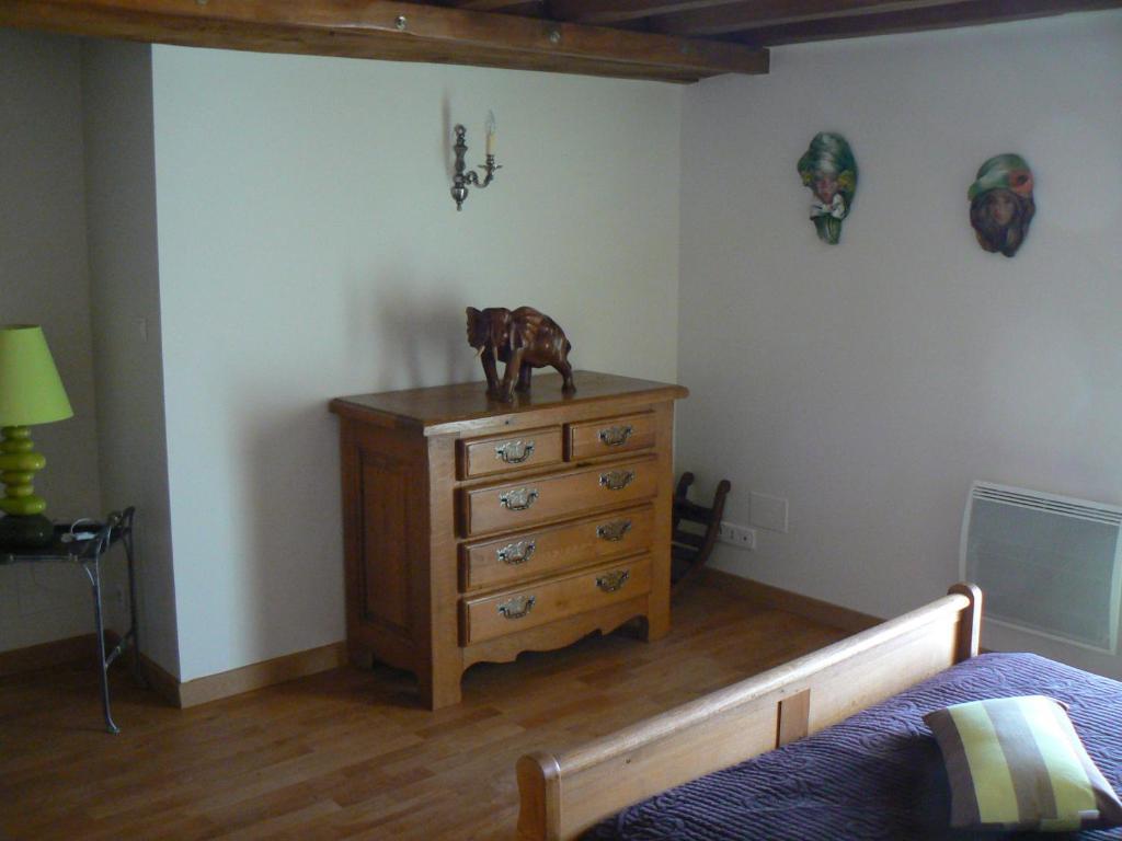 Le Manoir Des Chapelles Bed & Breakfast Venoy Room photo