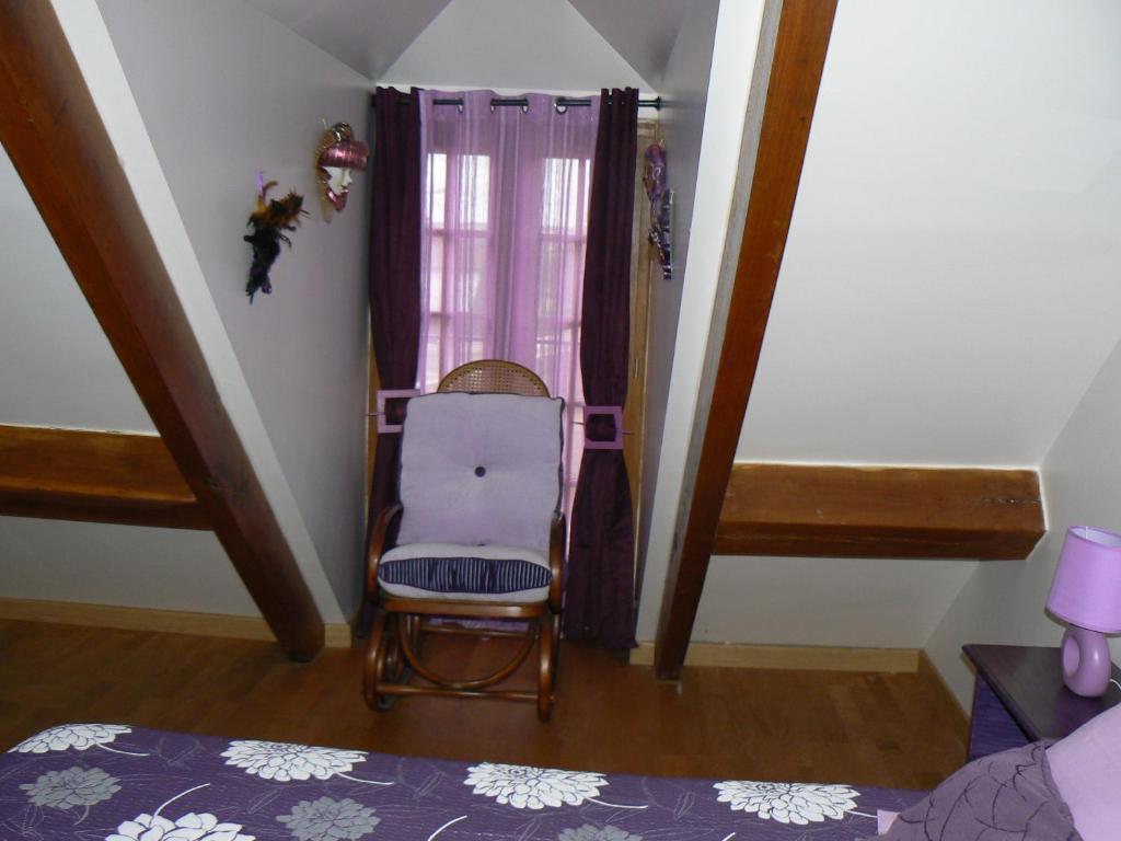 Le Manoir Des Chapelles Bed & Breakfast Venoy Room photo