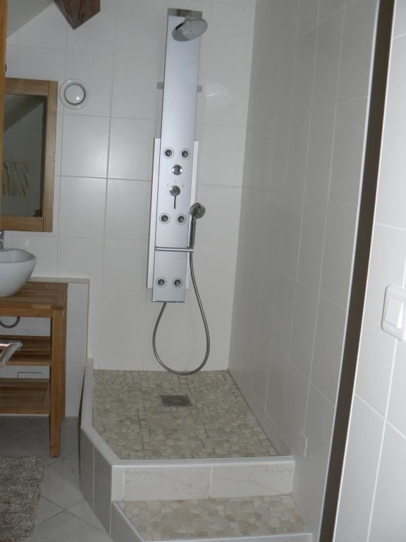 Le Manoir Des Chapelles Bed & Breakfast Venoy Room photo